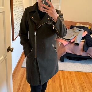 Military style olive green trench jacket